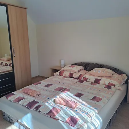 Scamard Apartman *