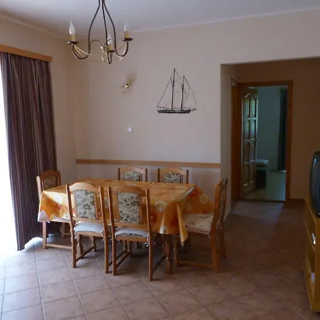 Apartament Scamard Zamárdi