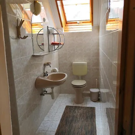 Scamard Apartament *